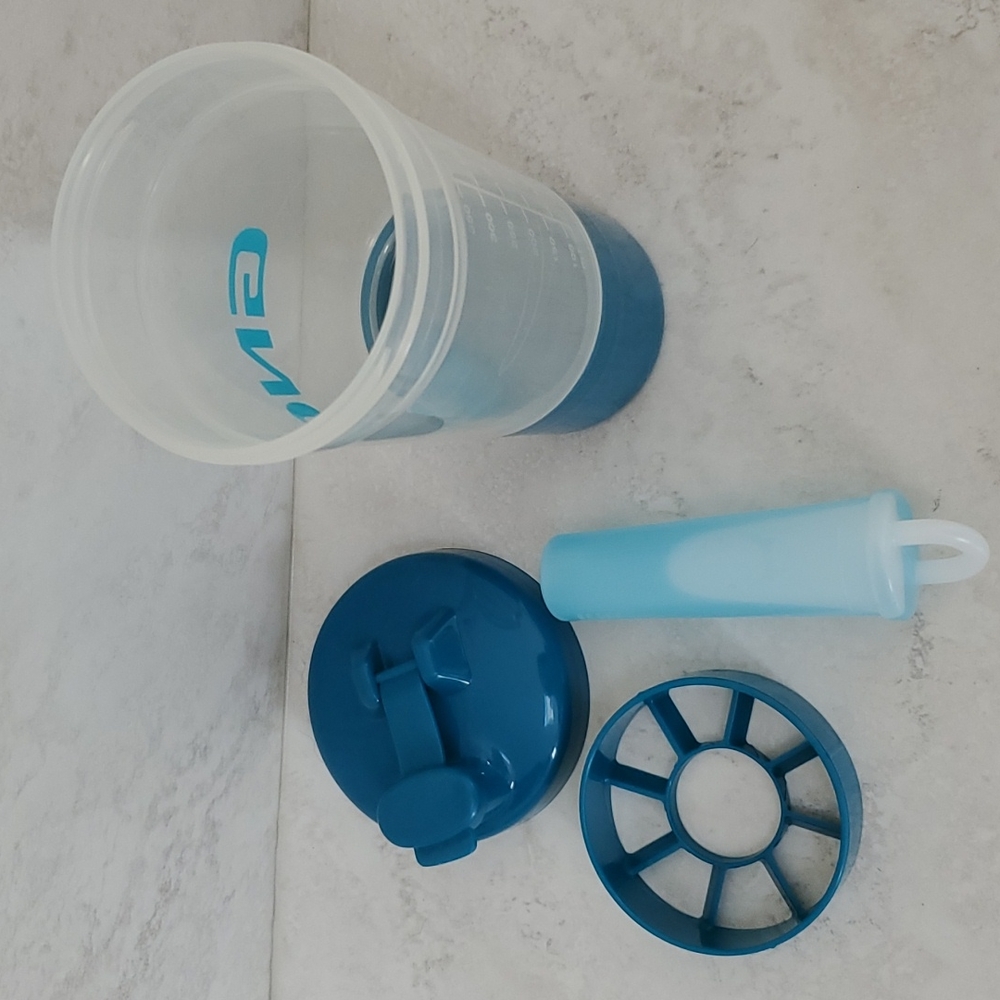 💙 GNC SHAKER CUP 💙
